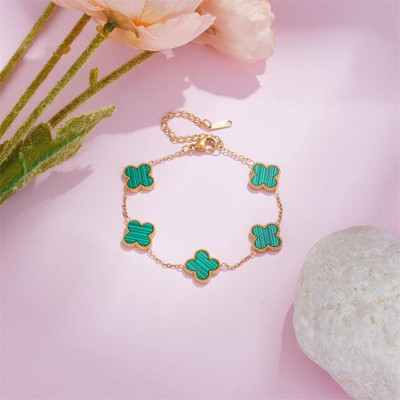 Gleve Stainless Steel Pearl Gold-plated Bracelet