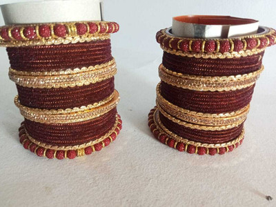 PARRAMBHA SANIRA Stone Crystal Enamel Bangle Set