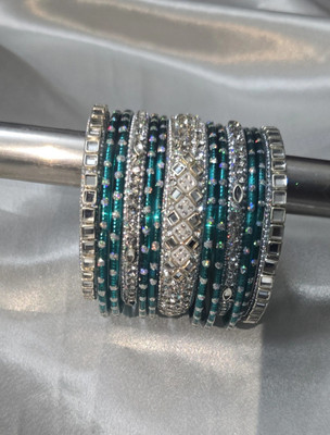 Heart to Art Creations Metal, Glass Bangle Set(Pack of 10)