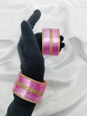 HouseOfCommon Plastic Bangle Set
