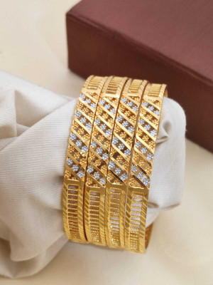 Kriva Trading Alloy Gold-plated Bangle Set(Pack of 4)