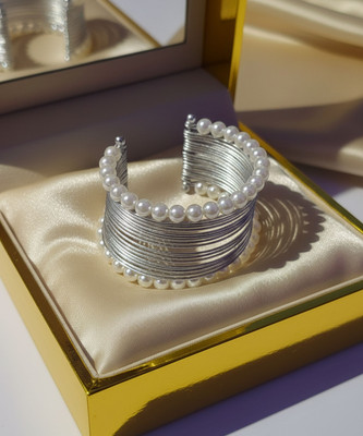 Orangenysha Brass Pearl Gold-plated Cuff