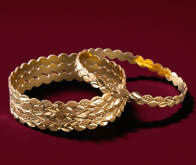 Dado sutho Brass Gold-plated Bangle Set(Pack of 4)
