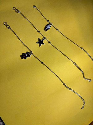 shreejeekrishna Metal Charm Bracelet