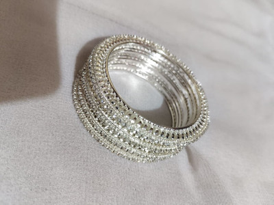 XMUSX Alloy Rhinestone Silver Bangle Set(Pack of 4)