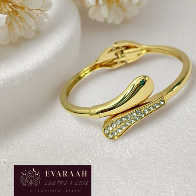 Evaraah Stainless Steel Cubic Zirconia, Zircon Gold-plated Bracelet