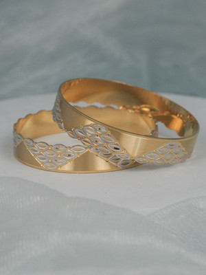 CYGNI Brass Gold-plated Bangle(Pack of 2)