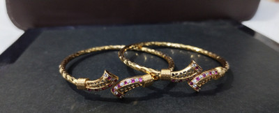 JH JEWELS B Alloy Cubic Zirconia, Ruby Gold-plated Bangle Set