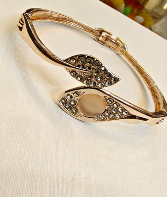 shyam enterprises Alloy Pearl Gold-plated Bracelet