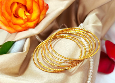VNHANDICRAFTS Brass Gold-plated Bangle Set(Pack of 6)