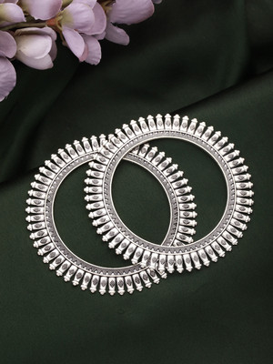 AATMANA Alloy Silver Bangle Set(Pack of 2)