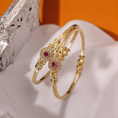 Hetshree Brass Diamond Gold-plated Bangle Set