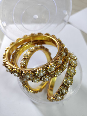 diva Alloy Ruby Gold-plated Bangle Set(Pack of 4)