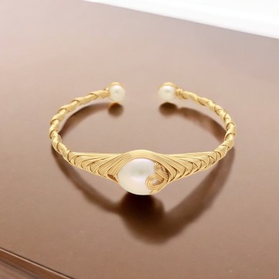 Sri Jagdamba Pearls Alloy Pearl Gold-plated Bracelet