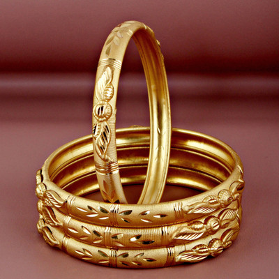 Lucky Jewellery Alloy Gold-plated Bangle Set(Pack of 4)