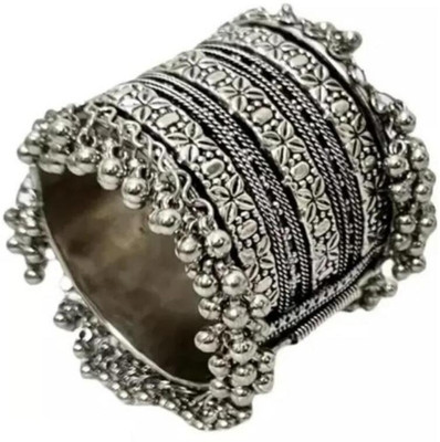 Samridhi DC Alloy Bracelet