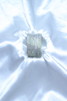 shankriti Glass Beads, Cubic Zirconia Bangle