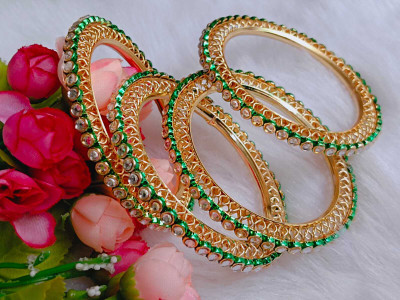 DENICRAAS Alloy Crystal Gold-plated Bangle Set(Pack of 4)