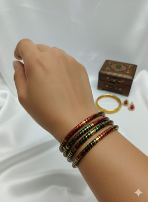 HouseOfCommon Metal Bangle Set(Pack of 4)