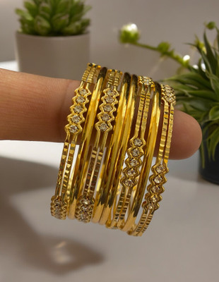 AARISAI Metal Cubic Zirconia Gold-plated Bangle Set(Pack of 8)