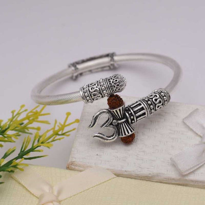 White Chimes Brass Silver Kada