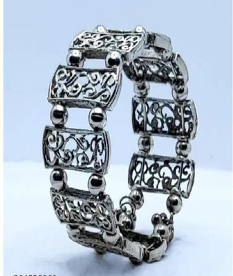 Samridhi DC Alloy Bracelet