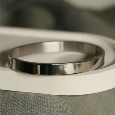 Ruhi Collection Stainless Steel Titanium Kada