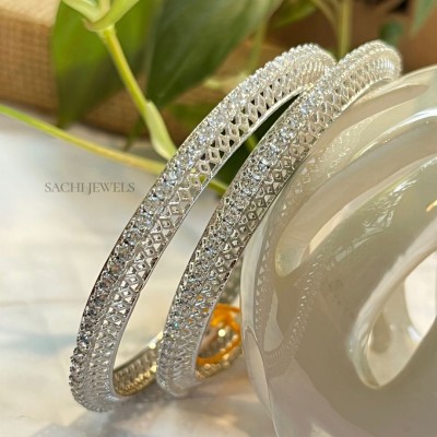 Sachi Jewels Brass Zircon Brass Bangle Set(Pack of 2)