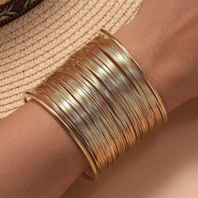 naitika arts Alloy Gold-plated Cuff