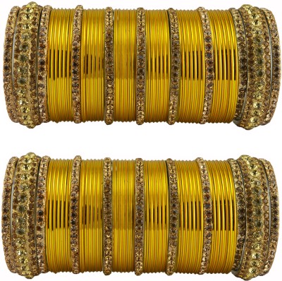 maya fashion Brass Bangle Set