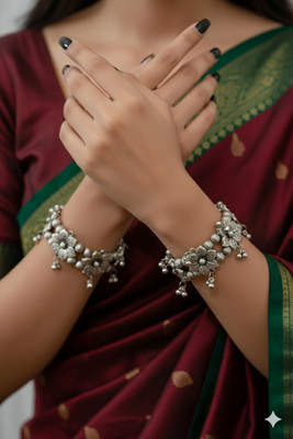ISLANA Oxidised Silver Kada(Pack of 2)