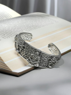 PRRITI Brass Silver Kada