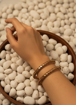 gupta jewellery Glass Moonstone Bangle Set(Pack of 2)