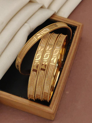 SHIVAY FASHION HUB Alloy Diamond Gold-plated Bangle