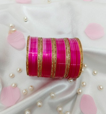 HouseOfCommon Plastic Bangle Set