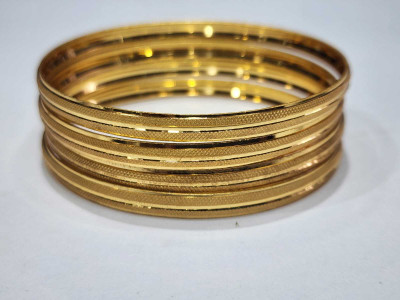 ZEYRA Info Metal Bangle Set(Pack of 4)