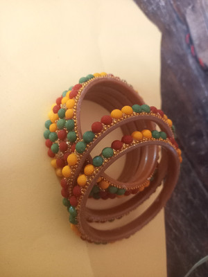 BUNTYBABLI Glass Bangle Set(Pack of 8)