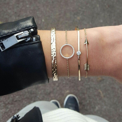 Vembley Alloy Gold-plated Bracelet Set(Pack of 4)