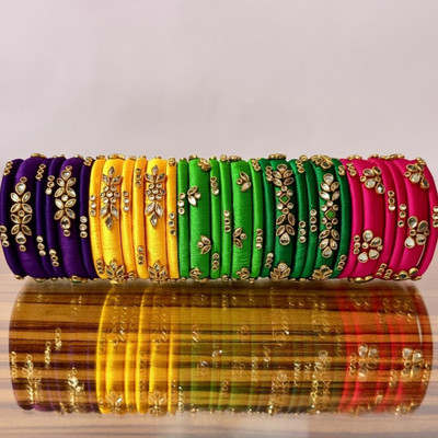 Hanya Plastic Bangle Set(Pack of 10)