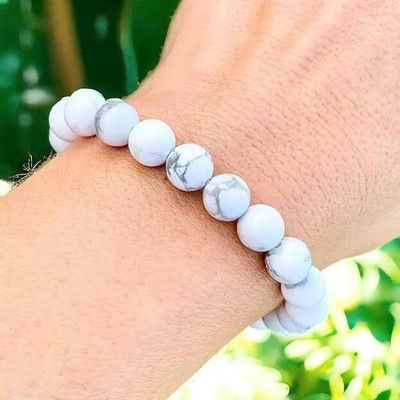 VIBESLE Howlite, Crystal Beads Charm Bracelet
