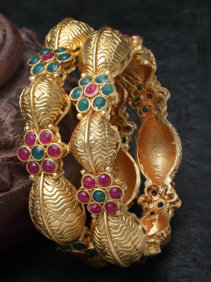 Sukkhi Alloy Gold-plated Bangle Set(Pack of 2)