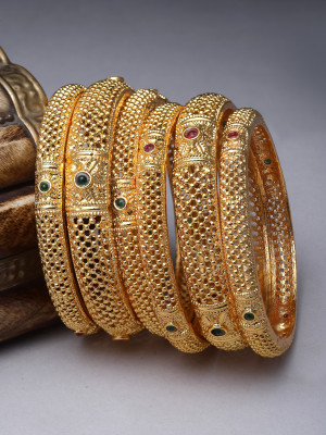 Sukkhi Alloy Gold-plated Bangle Set(Pack of 4)
