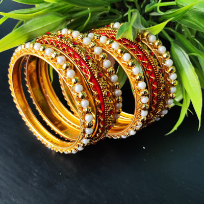 Kimmy Collection Alloy Pearl Gold-plated Bangle Set(Pack of 6)