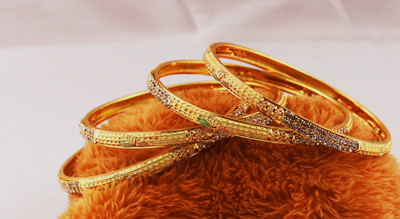 AYE Alloy Zircon Gold-plated Bangle Set(Pack of 4)