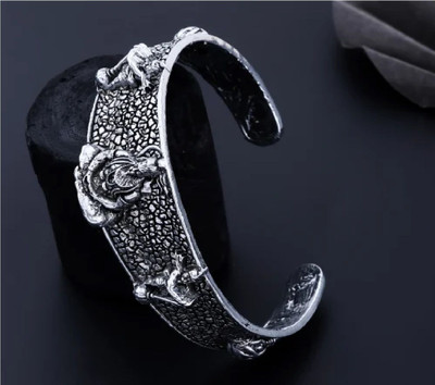 Ruhi Collection Brass Silver Coated Kada