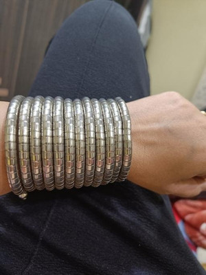 Samridhi DC Alloy Sterling Silver Bangle