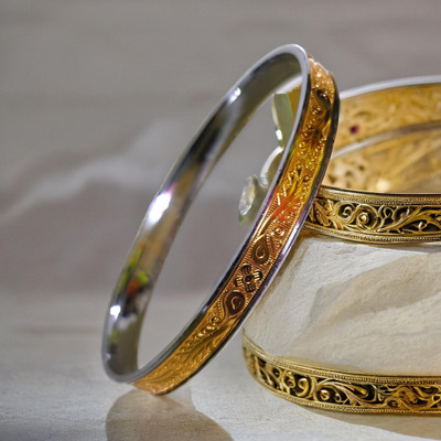 SAjTori Brass Gold-plated Bangle