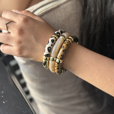 A Little Extra Resin Bracelet Set(Pack of 3)