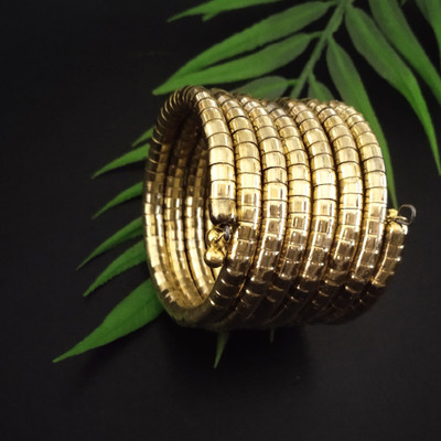 navjai Metal Gold-plated Bangle Set
