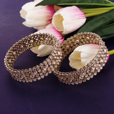 Saloni Fashion Jewellery Alloy Crystal Gold-plated Bangle Set